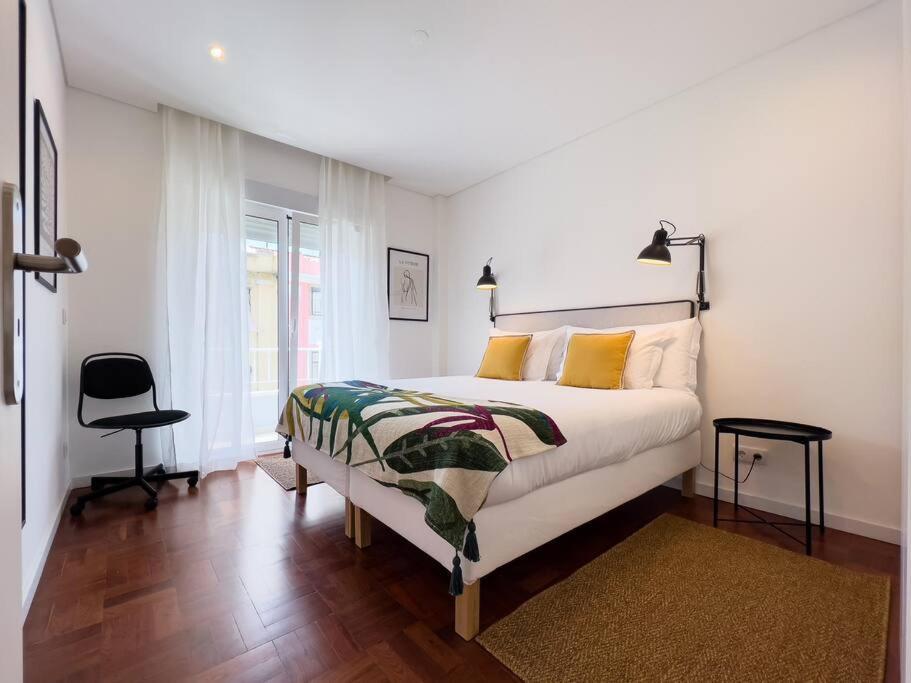 Апартаменты Olaias Lisbon 2 Bed Near Metro 2 Экстерьер фото